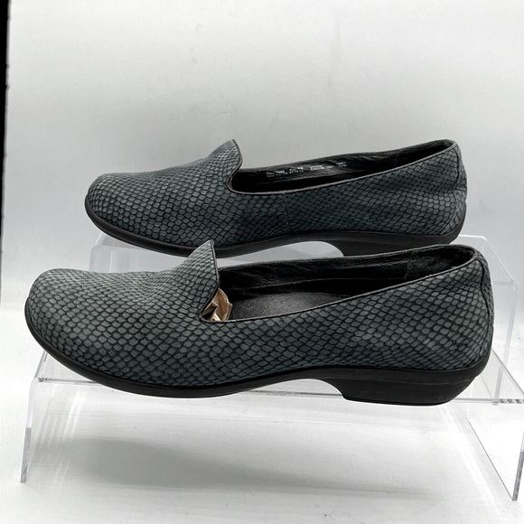 Dansko Olivia Green Snakeskin Leather Comfort Loafers Shoes EU 40 US 9.5-10 - Picture 3 of 9